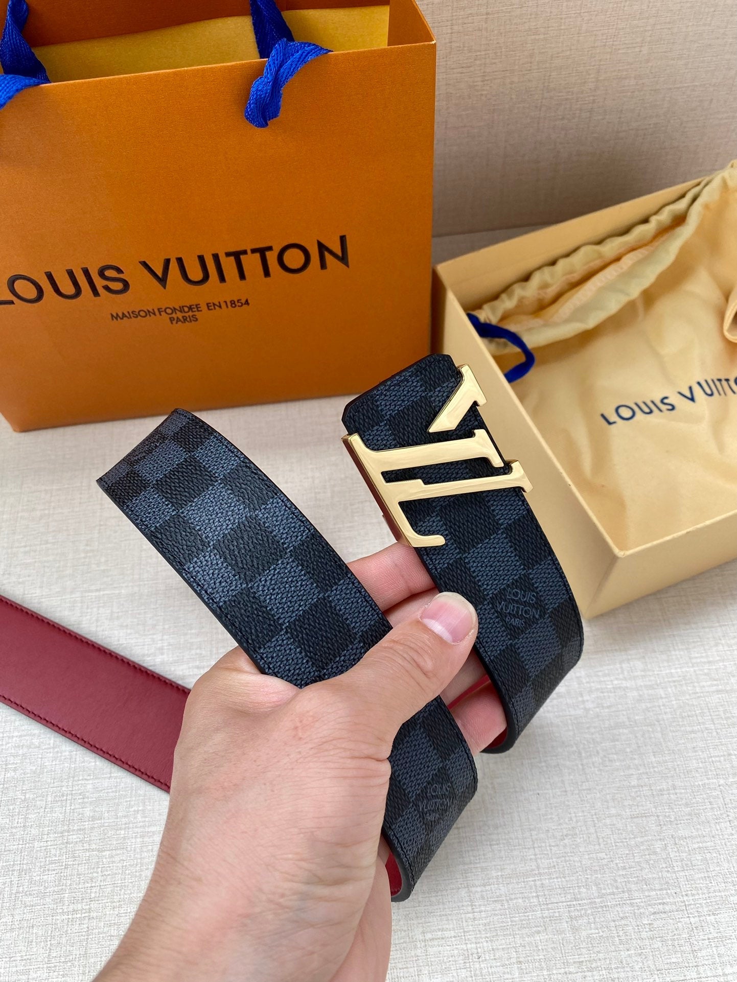 Vl - Luxury  LUV  BELTS 021