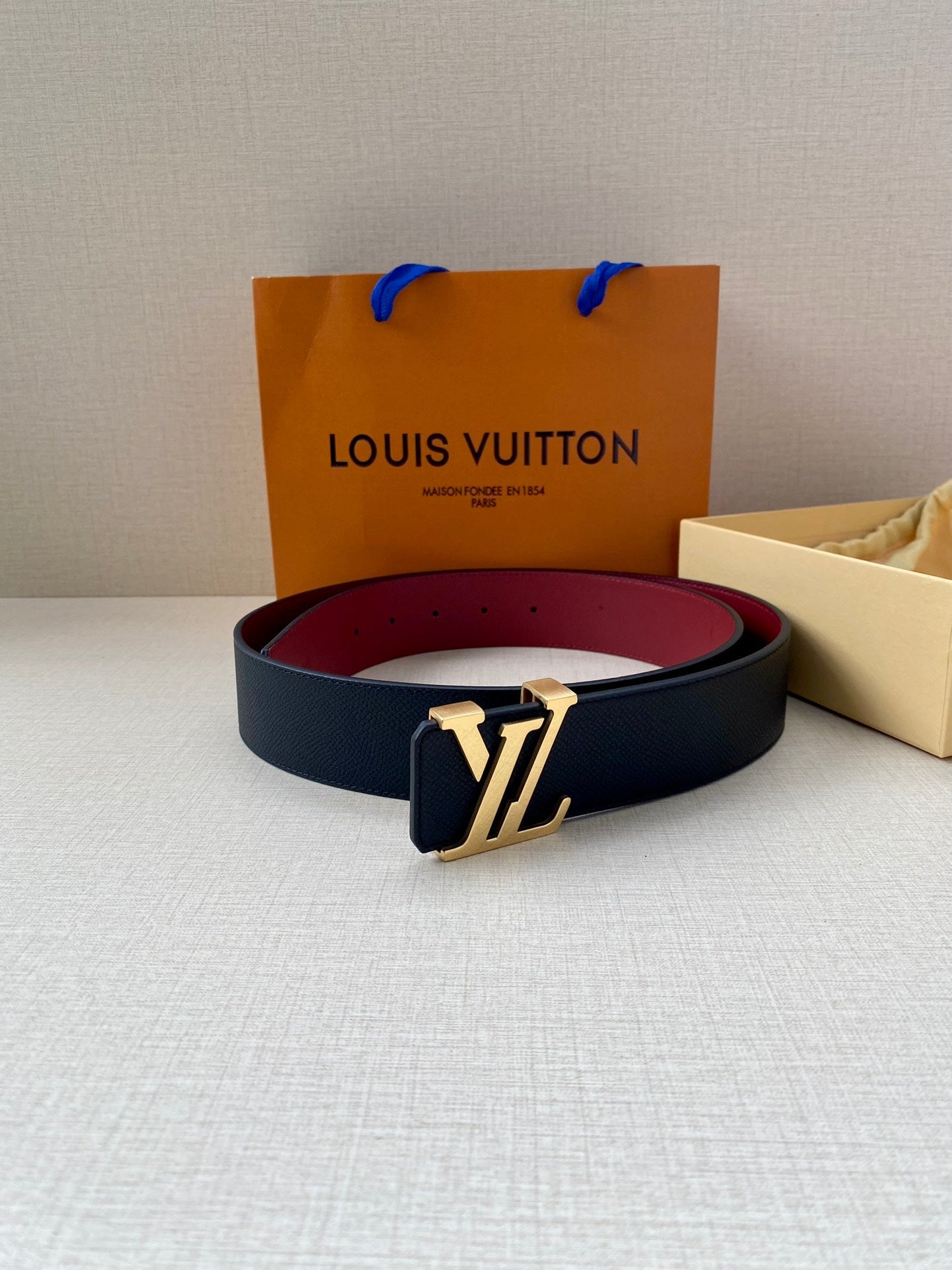 Vl - Luxury  LUV  BELTS 017