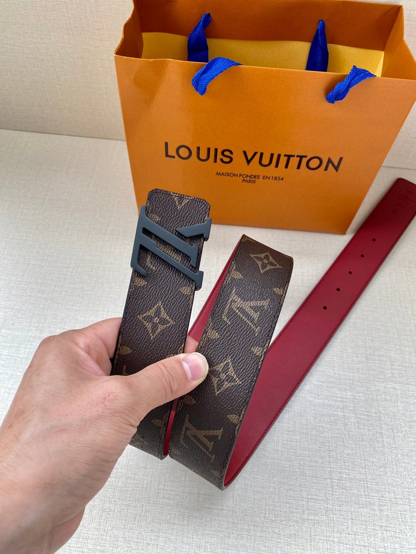 Vl - Luxury  LUV  BELTS 019