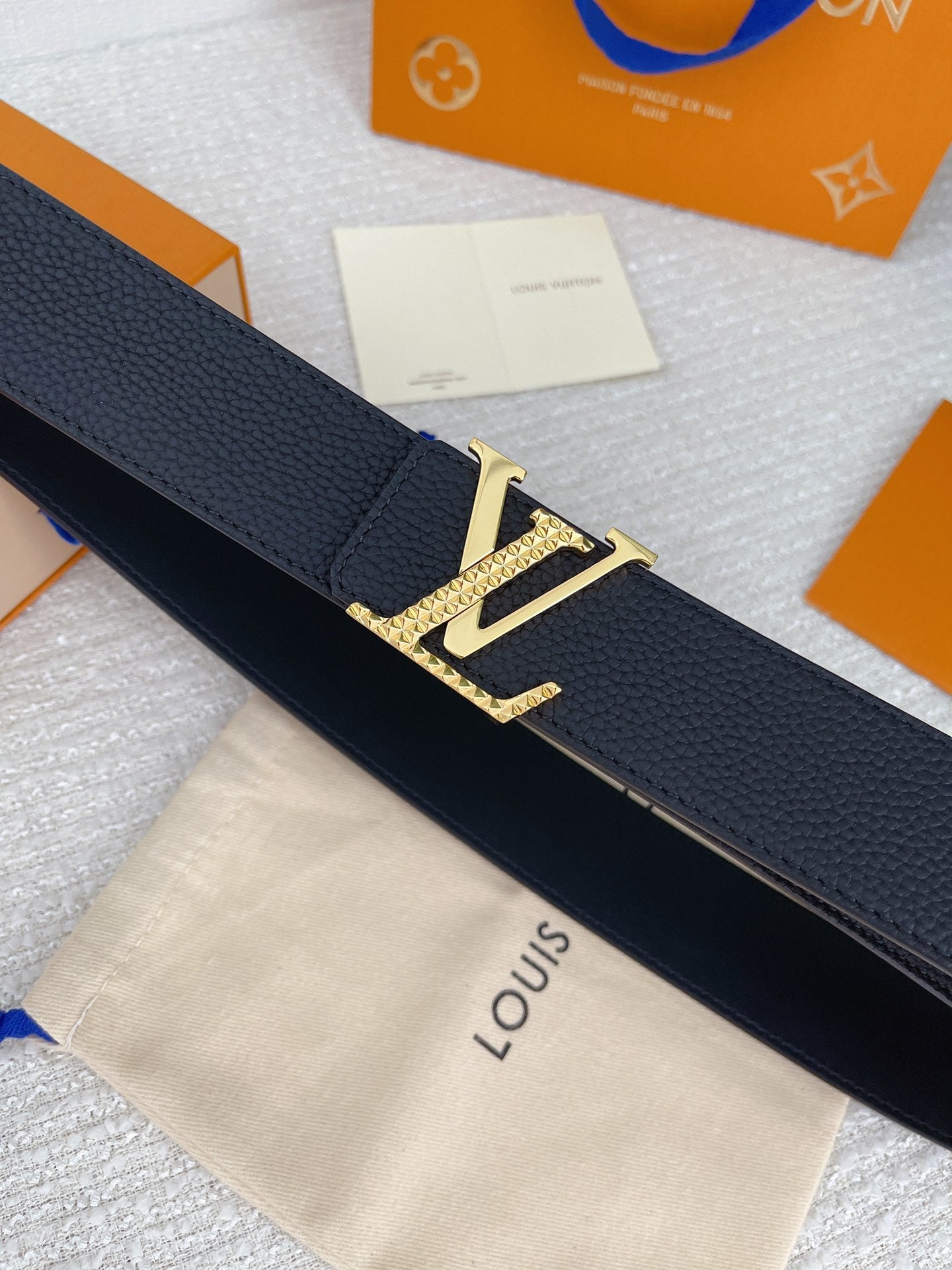 Vl - Luxury  LUV  BELTS 023