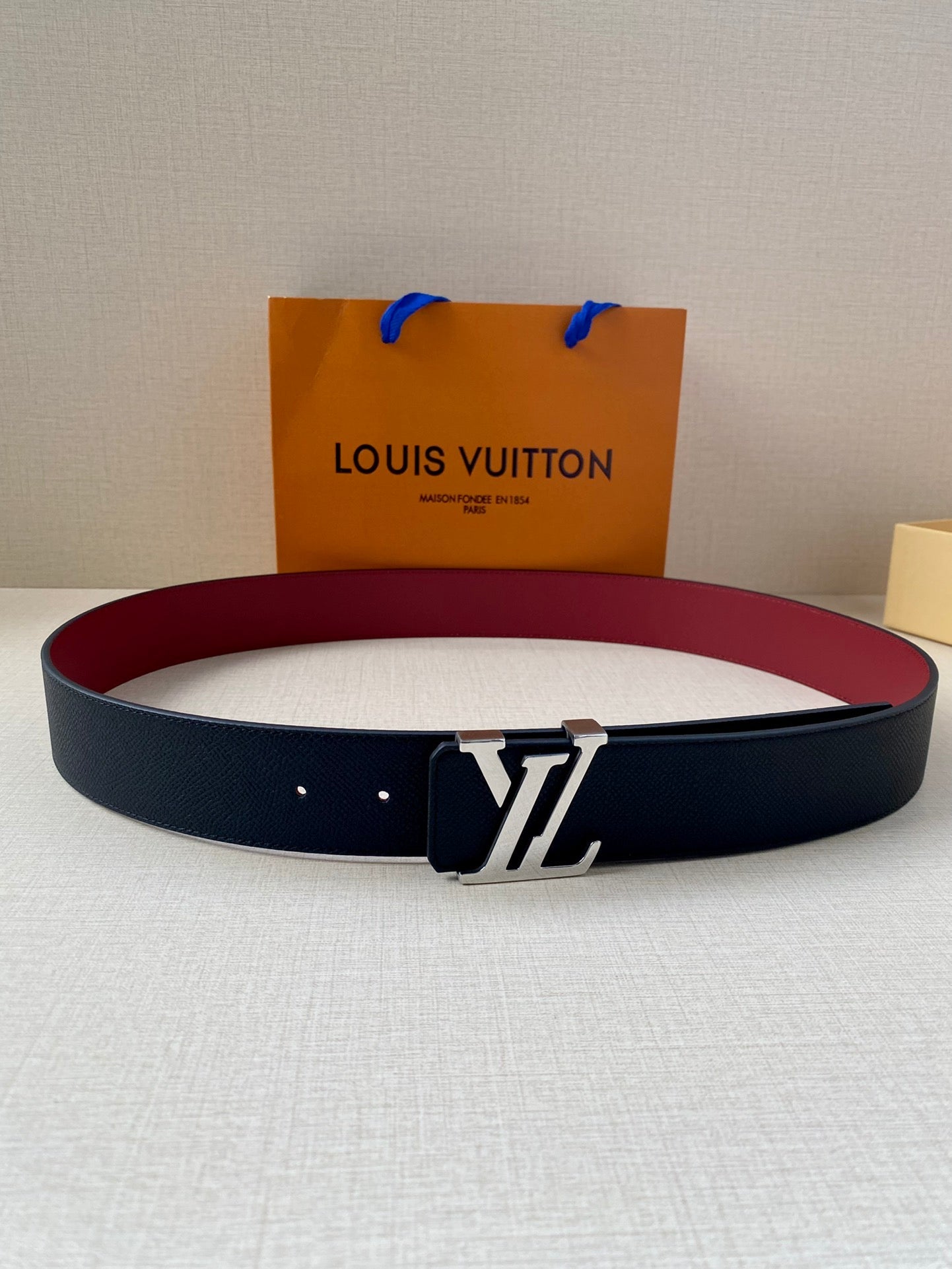 Vl - Luxury  LUV  BELTS 017