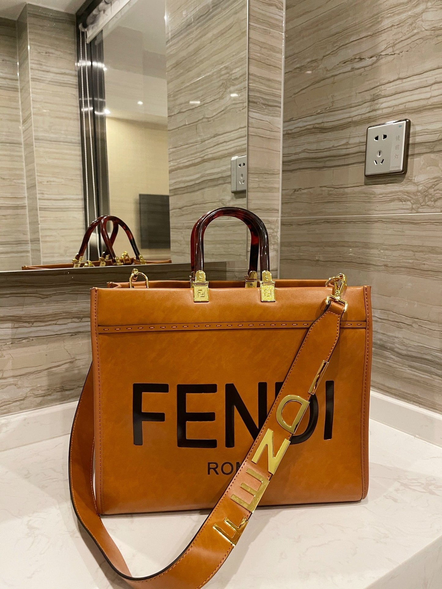 VL - Luxury Edition Bags FEI 112