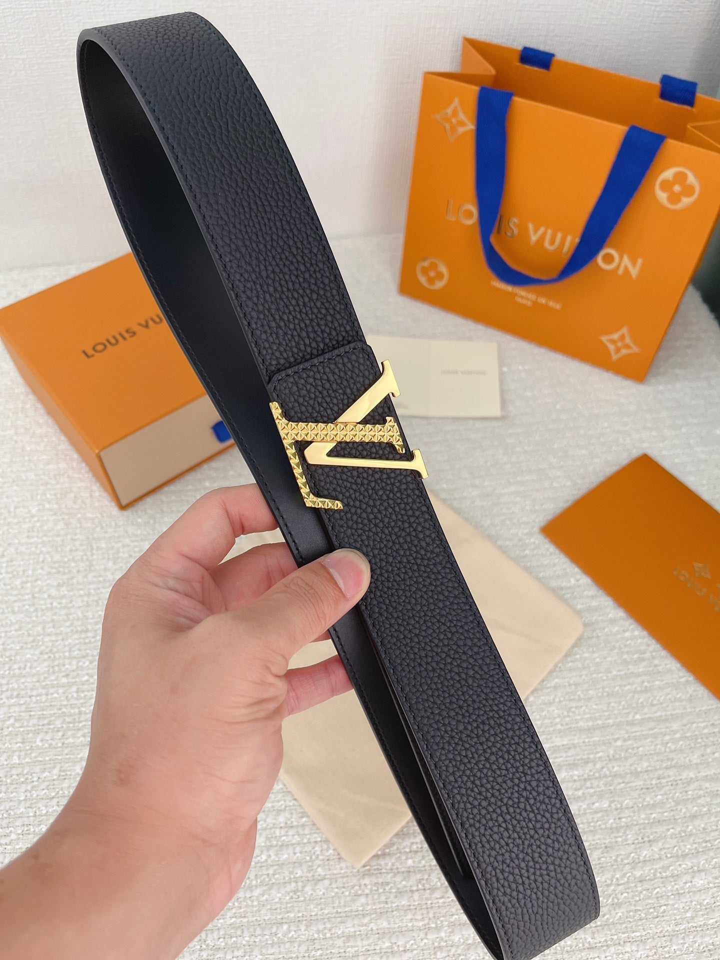 Vl - Luxury  LUV  BELTS 023